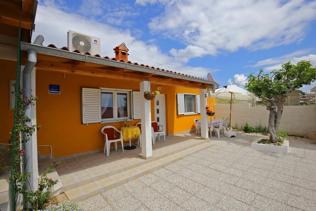 Apartment Marta Ražanac 외부 사진